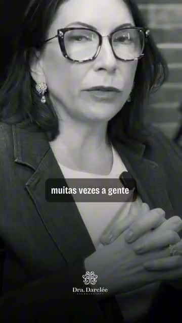 Capa do podcast com a Dra. Darclée
